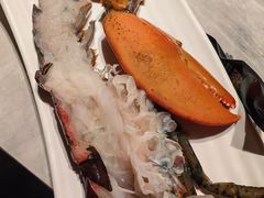 -雍容荟帝王蟹活龙虾展台自助(IFS黑金店)