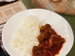 红烩牛肉饭-东海咖啡馆