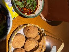 -包整·丝娃娃(一览甲秀楼风景店)