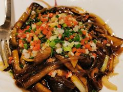 清炒鳝丝-阳澄湖费尔蒙酒店颐丰阁中餐厅(马鞍山西路店)
