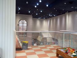 -奈尔宝·儿童乐园·亲子餐厅(华采天地店)