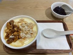 -满记甜品(优客百盛店)
