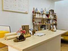 -至艾推拿院·三伏灸(昆城广场店)