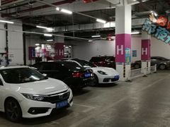 -松江万达广场-停车场