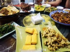 -北京龙庆四季香农家饭庄·灶台鱼·碳烤虹鳟鱼(龙庆峡店)