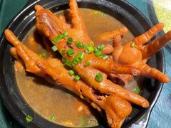 瓦罐凤爪-叶派龙虾•招牌香辣蟹·海鲜(中海国际店)