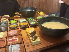 -银米·云南传统过桥米线(双廊黑金冠店)