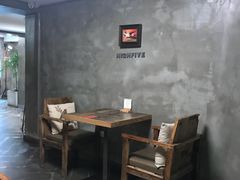 -HIGH FIVE哈福手工汉堡(桂林路店)