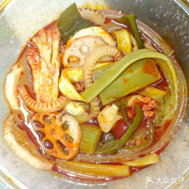 德克士的铁板双层嫩鸡腿堡绝对是我近期外卖体验