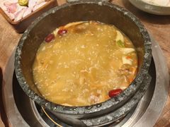 -蘑界·野生菌火锅(深业上城店)