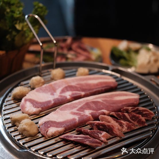 三朵花烤肉(四季小区四区店)