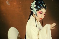 -盘子女人坊古装写真摄影(厦门总店)