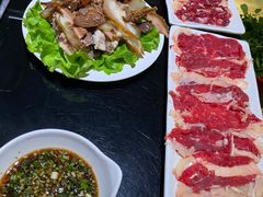 -潮汕三宝鲜牛肉火锅