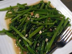 -The Dishes Seafood & Restaurant