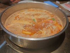 -七欣天香辣蟹火锅(上海银亿滨江店)