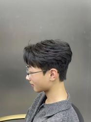 -尤司男士国潮理发馆