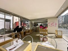 -HUGS coffee(东区店)