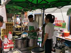 -清真老马家国华牛奶鸡蛋醪糟(正宁路店)