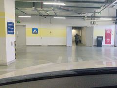 -经纬汇-停车场