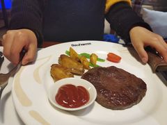 -爱丽丝牛排西餐厅(光谷步行街店)