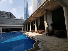 -富力丽思卡尔顿酒店健身中心