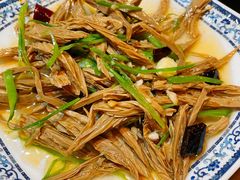 黑腐竹-都江堰石锅鱼