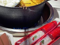 -钢管厂五区小郡肝串串香(滨江店)