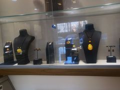 -品真阁华夏典当行(四通桥店)