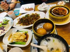 -粤色·老广州茶餐厅(河南商会大厦店)