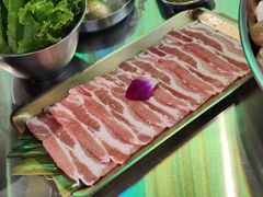 -哈哈碳都·牛肋条无限自助烤肉(宝龙店)