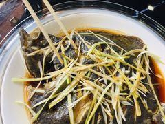 -顶之鲜海鲜餐厅