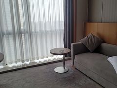 -昆山皇冠国际会展酒店