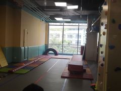 -玩胜青少儿体能(福田侨香中心)