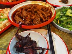 肖公庙招牌凤爪-老闵田螺馆·南昌特色小炒(梦时代店)