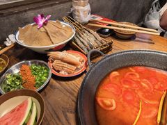 -萍姐火锅·公路夜市(武汉首店)