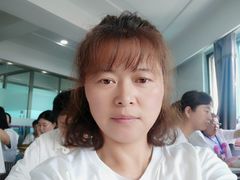 -爱月宝月嫂·育儿嫂(哈尔滨总店)