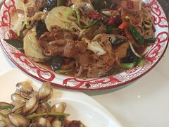-嗨辣小聚·盘锦河蟹·海鲜烧烤龙虾(盘锦十年好店)