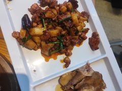 -隔壁老王·家常云南菜(花巷店)