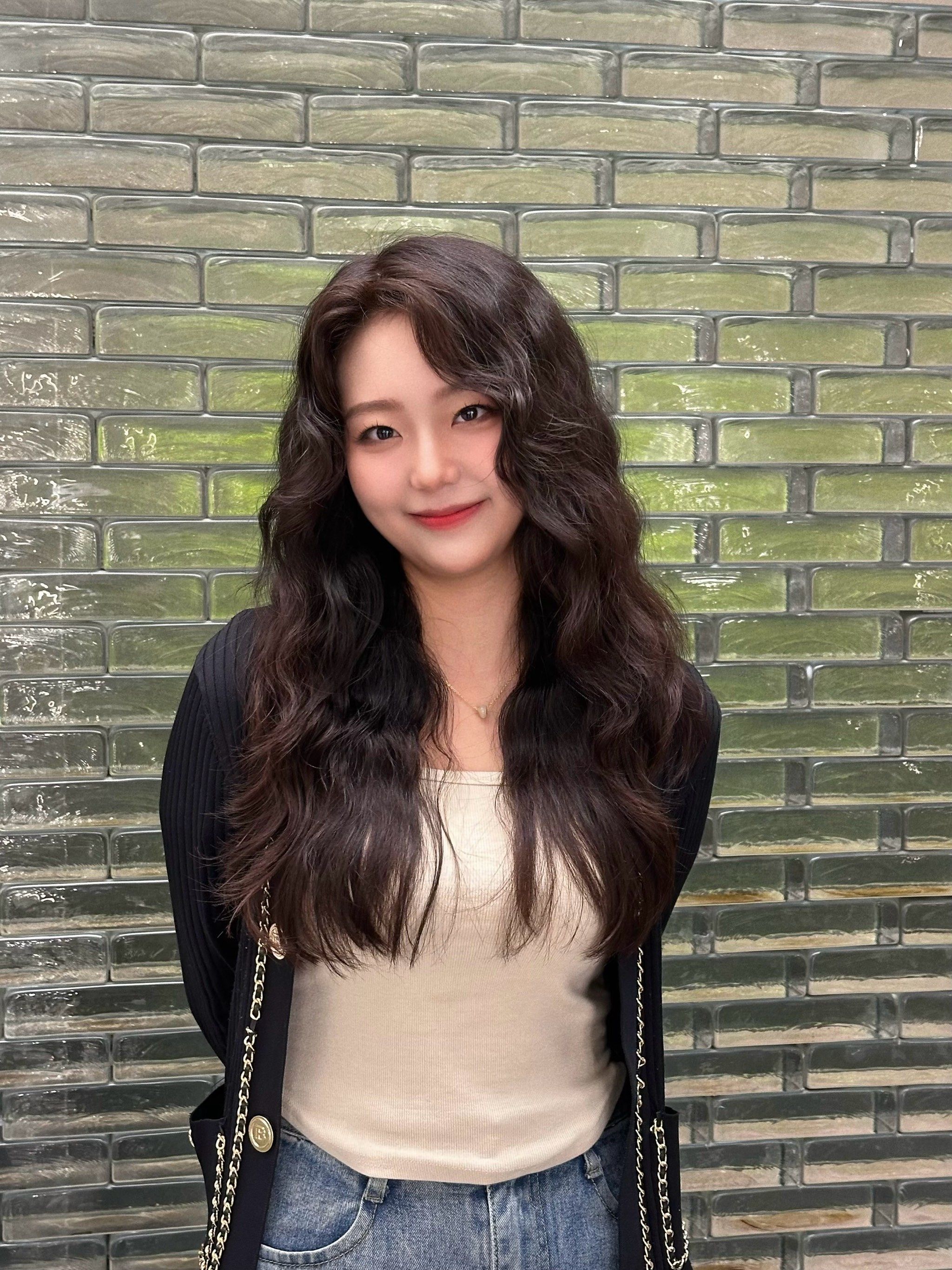 法式莱斯利卷 卷发也能轻松驾驭
