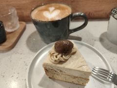 -C.Y Cafe