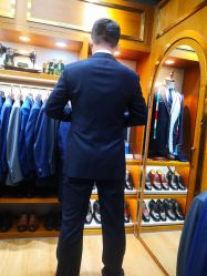 -德川洋服西服礼服订制·丽都皇冠店