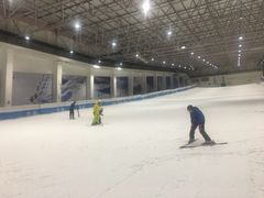 -绍兴启迪乔波冰雪世界