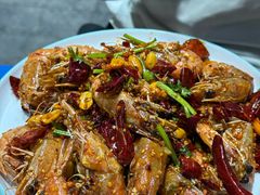 -老东镇啤酒屋海鲜加工·蒸汽海鲜·海鲜烧烤(台东店)