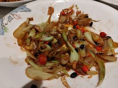 -鄱阳湖·江西小炒·瓦罐煨汤(五道口店)