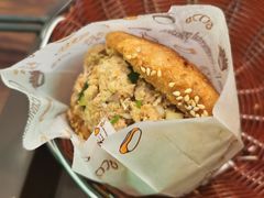 烧饼夹肉-万红路羊汤烧饼店(将台路店)