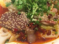 -成都你六姐·牛肉冒菜(城市集市合生汇店)