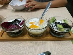 -佰搭果·广式茶餐厅(西华路店)