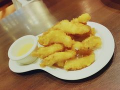 -拉亚汉堡经典餐厅(商城路店)
