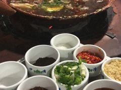 -朝伟清真铜瓢牛肉馆(三十年老·店)