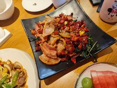 -隔壁老王·家常云南菜(花巷店)